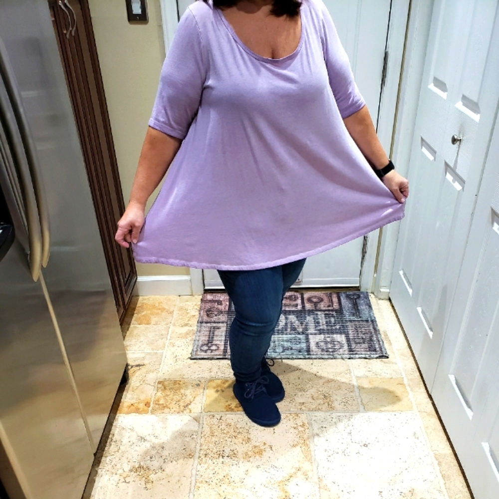 Lane Bryant Stone Washed Scoop Neck Swing Tee – Size 18/20
